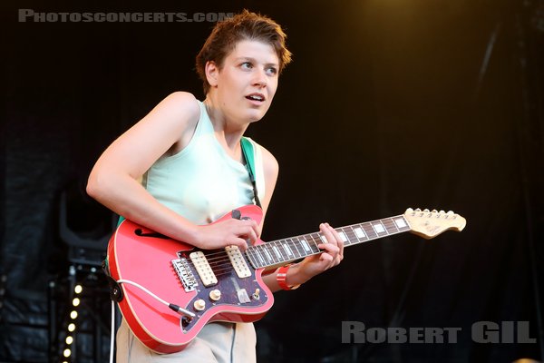 PORRIDGE RADIO - 2022-08-19 - SAINT MALO - Fort de St Pere - Scene des Remparts - 